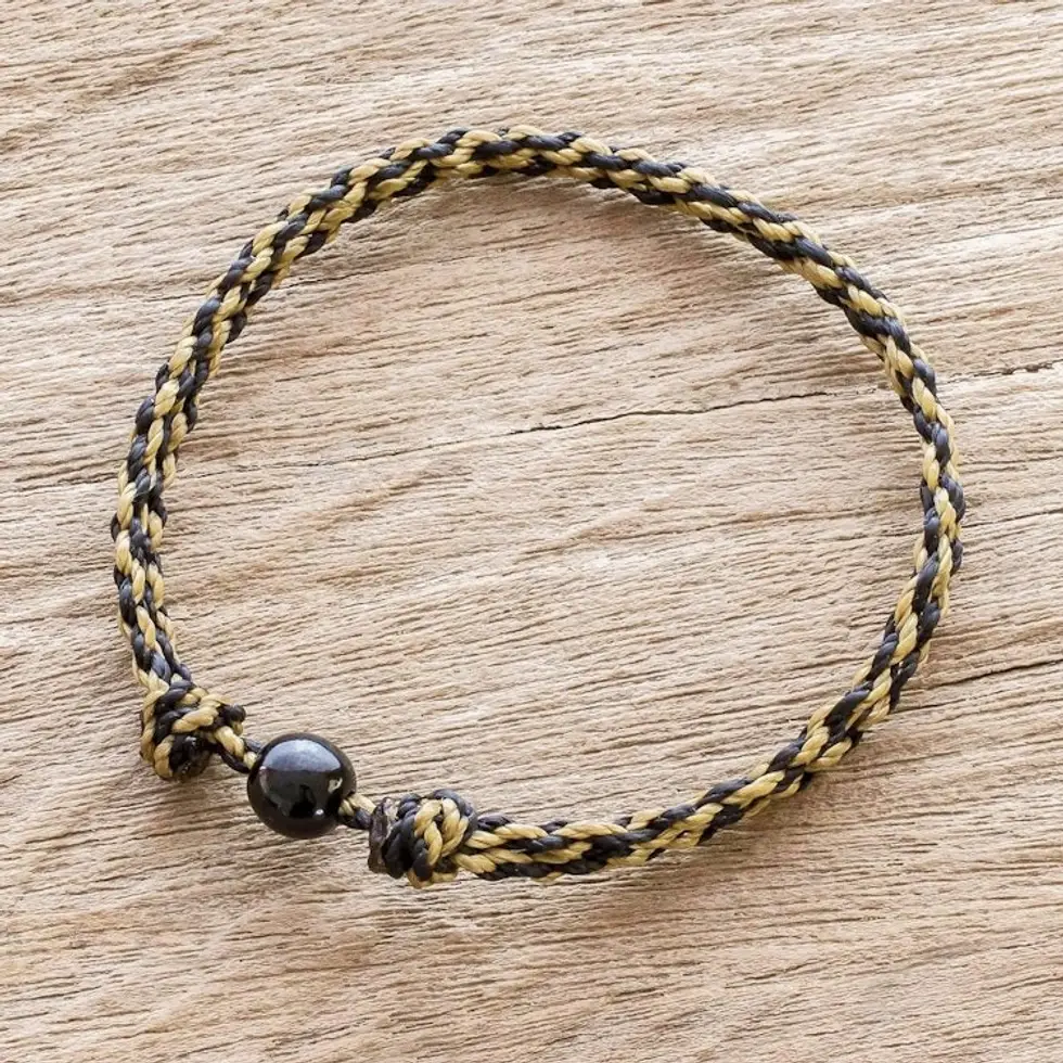 Black Jade Bead Pendant Bracelet 'Tierra'
