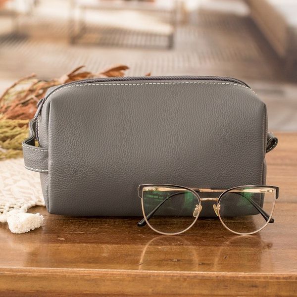 Alternate image for Hand Crafted Grey Leather Mens Toiletry Case Man of the World in Flint