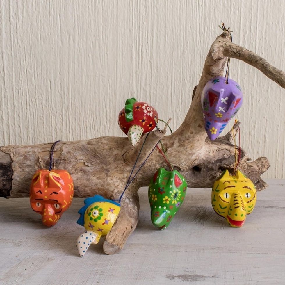 Hand Crafted Guatemalan Animal Ornaments Set of 6 'Little Animals'