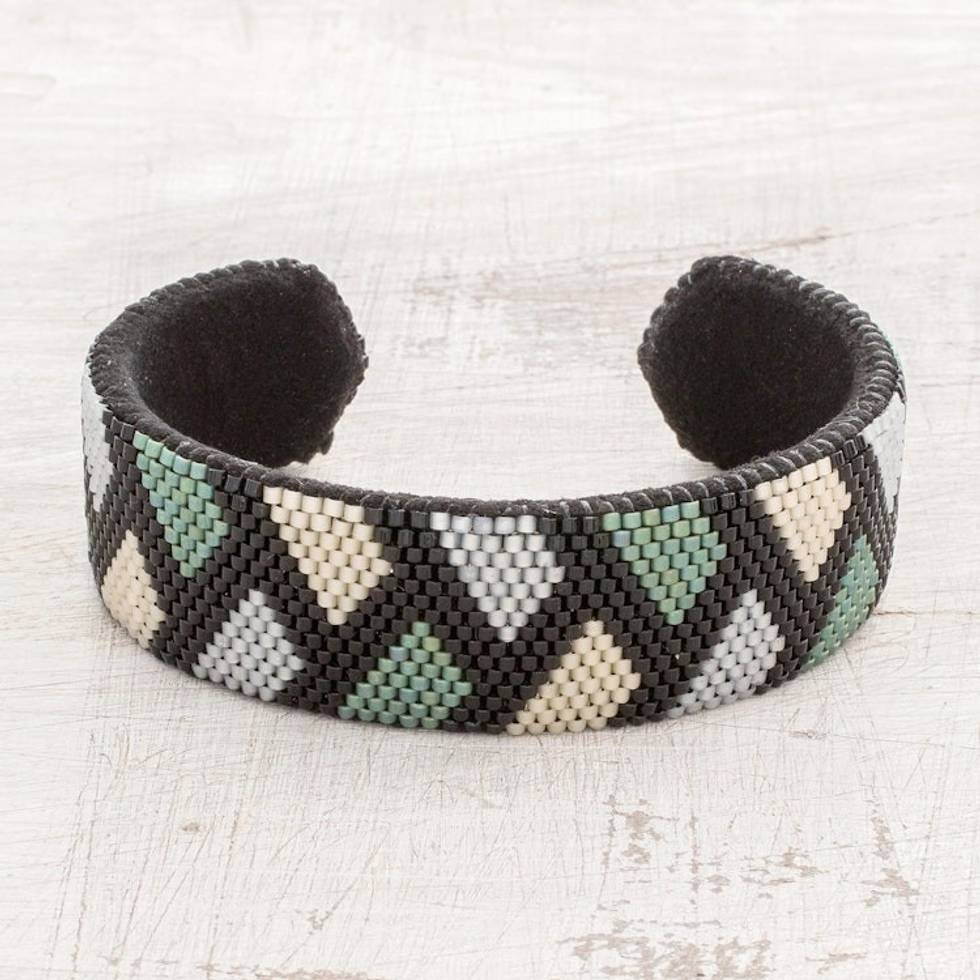 Zigzag Glass Beaded Cuff Bracelet from El Salvador 'Jungle Thatch'