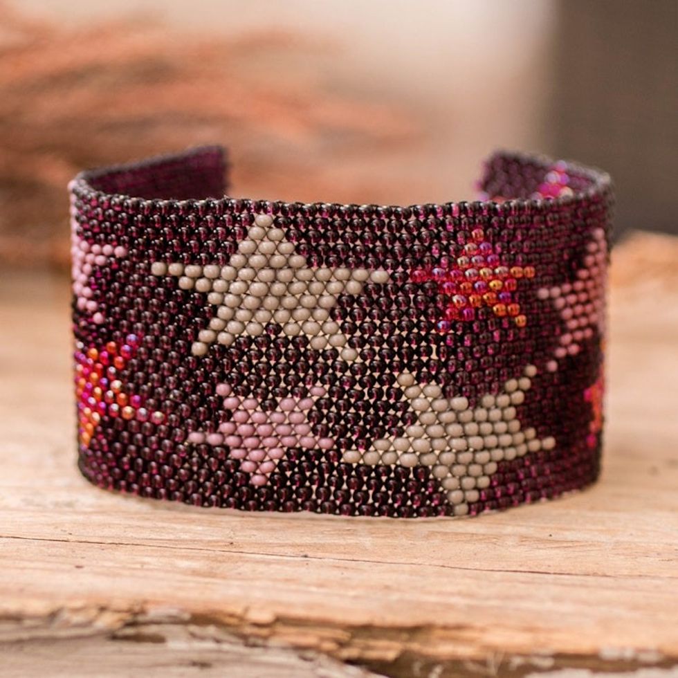 Purple Star-Themed Beaded Bracelet 'Constellation in Grape'