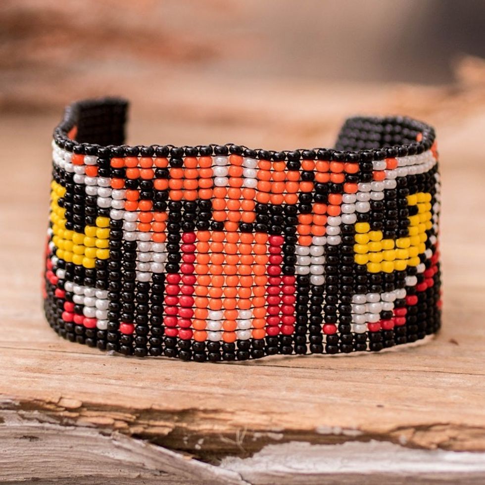 Tiger Motif Beaded Wristband Bracelet 'Tiger Gaze'