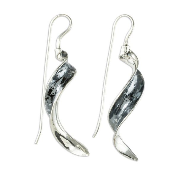 Alternate image for Nature-Inspired Leaf Drop Earrings Eucalyptus