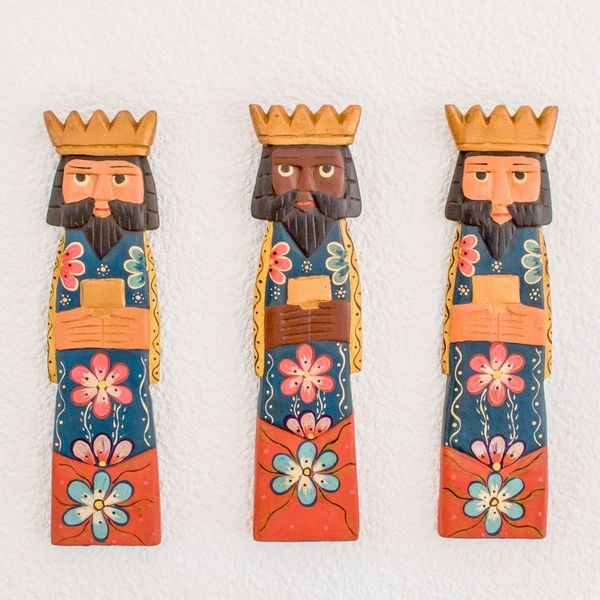 Alternate image for Pinewood Three Kings Wall Sculptures Set of 3, 13.5 in. We Three Kings