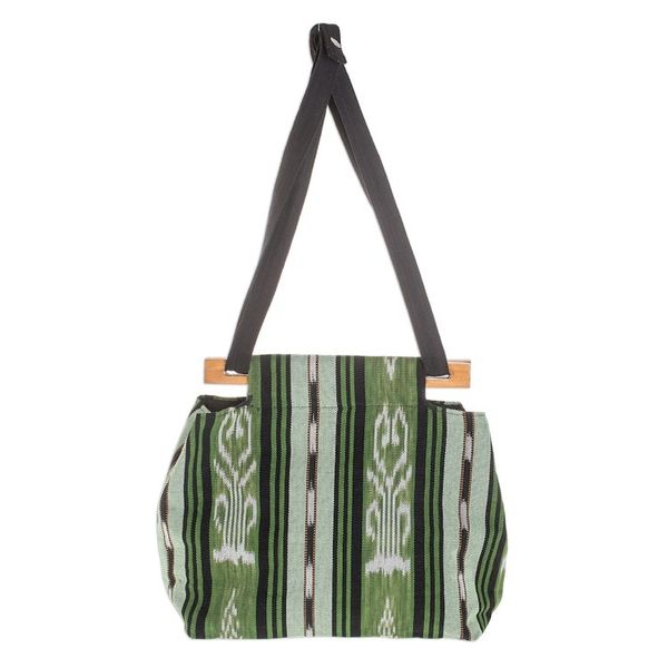 Alternate image for Handwoven Cotton Sling in Green from El Salvador Natural Fields