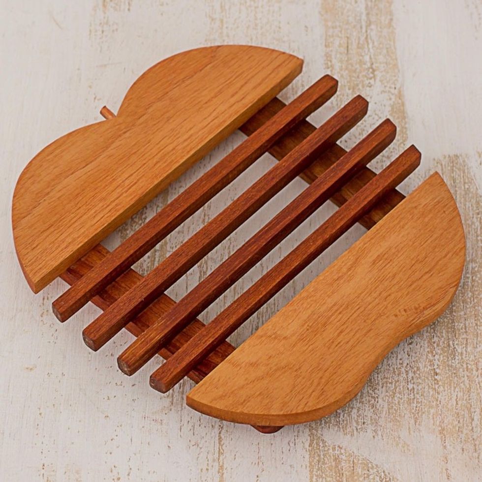 Cedar Wood Trivet Apple Shape from Guatemala 'Sweet Apple'