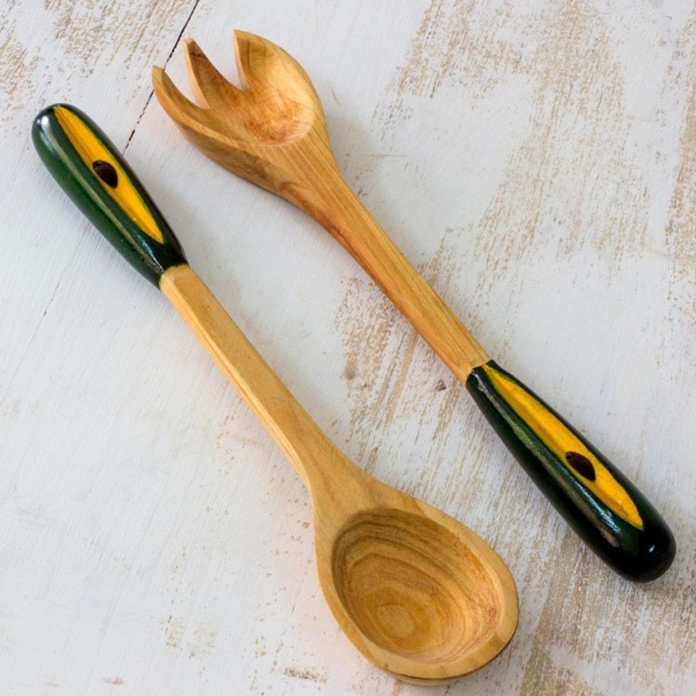 Wood salad serving set Pair 'Avocado'