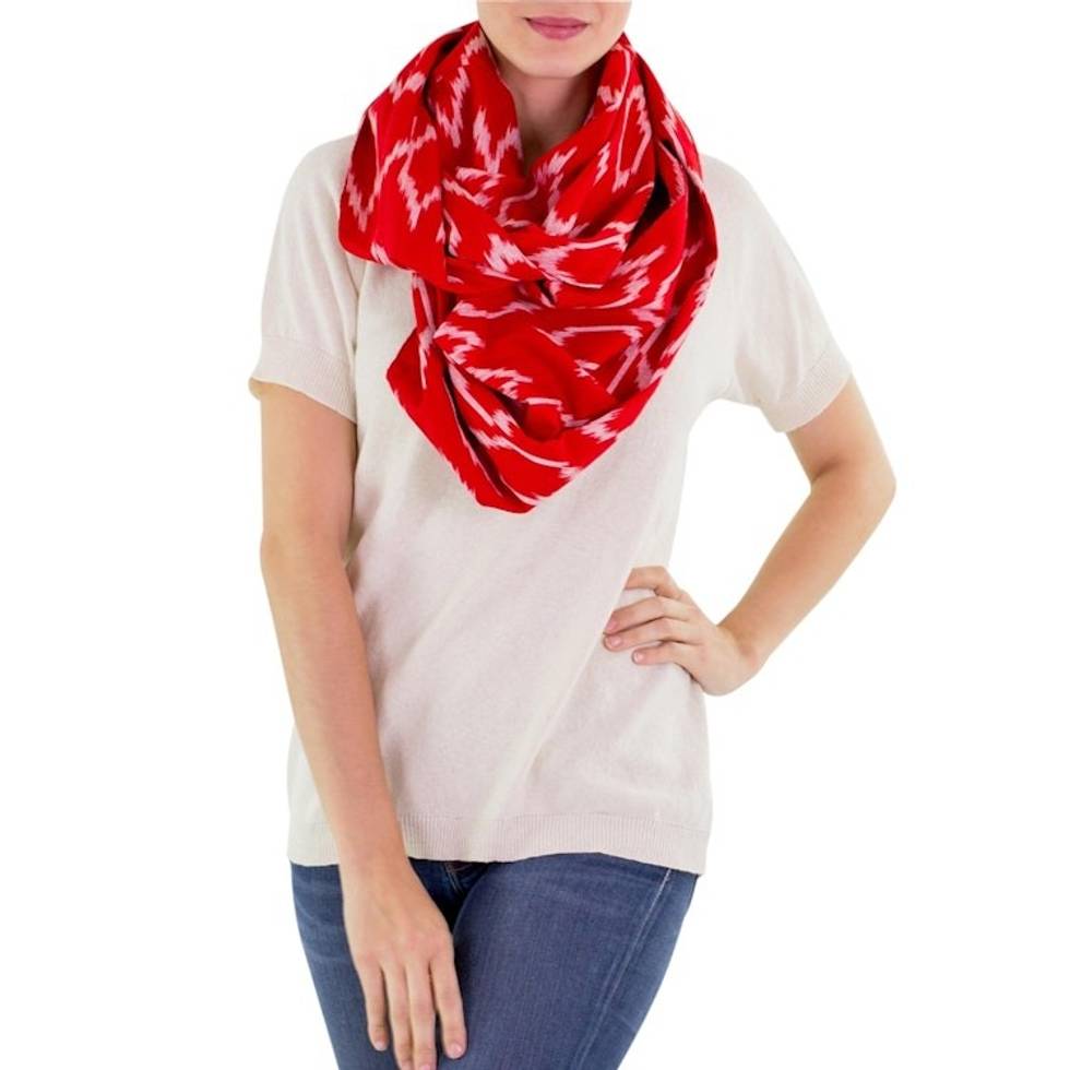 Red White Patterned Infinity Scarf in Hand Woven Cotton 'Ruby Maya'