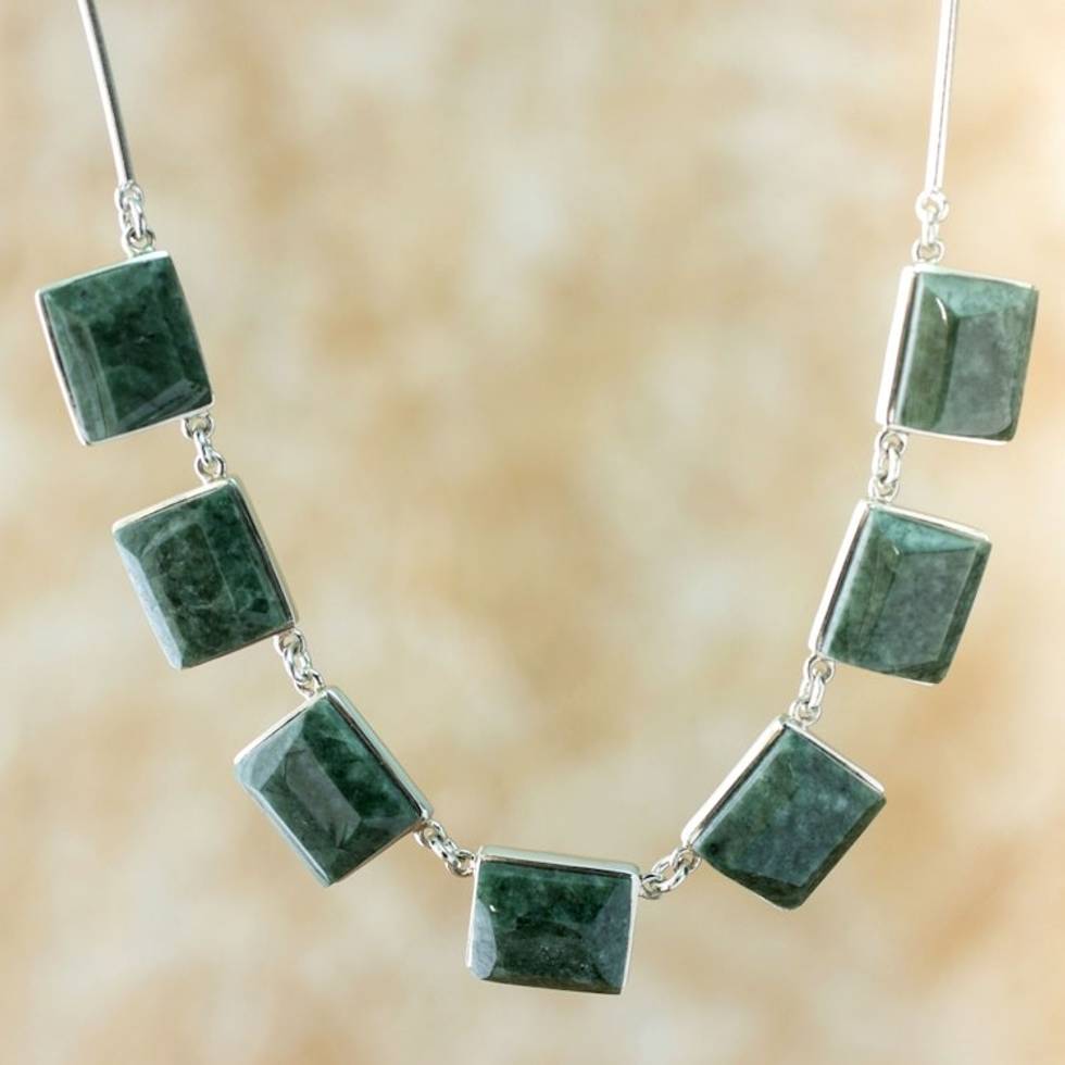 Handcrafted Central American Sterling Silver Jade Necklace 'Love Immortal'