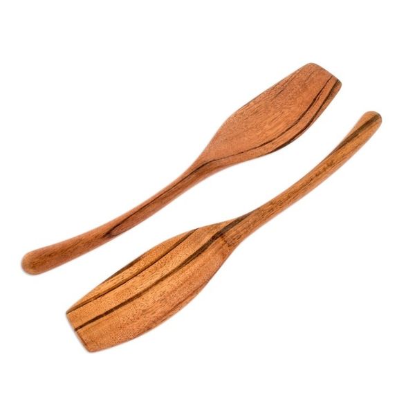 Alternate image for Set of 2 Handcrafted Wood Serving Utensils Peten Cuisine