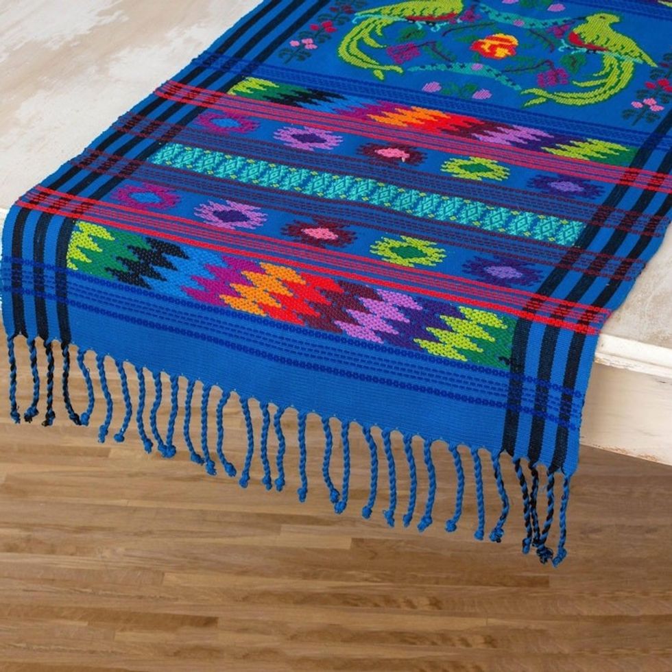 Cotton table runner 'Quetzal Heaven'