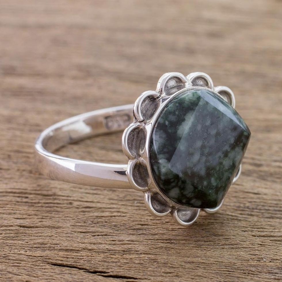 Handcrafted Dark Green Jade and Silver Floral Ring 'Dark Sunflower'