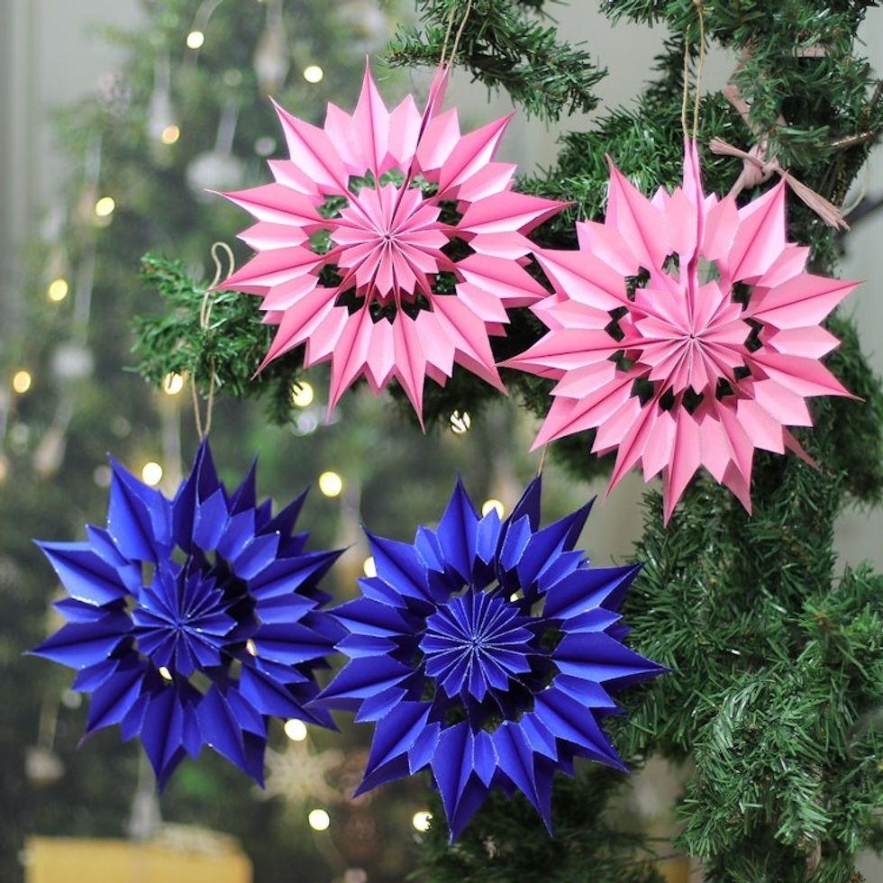 Artisan-Made Set of 4 Blue and Pink Flower Paper Ornaments 'Magical Carnival'