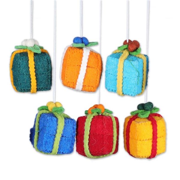 Alternate image for Christmas-Themed Gift-Shaped 6-Piece Wool Felt Ornament Set Festive Gifts