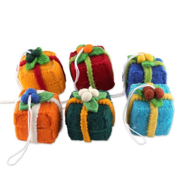 Alternate image for Christmas-Themed Gift-Shaped 6-Piece Wool Felt Ornament Set Festive Gifts