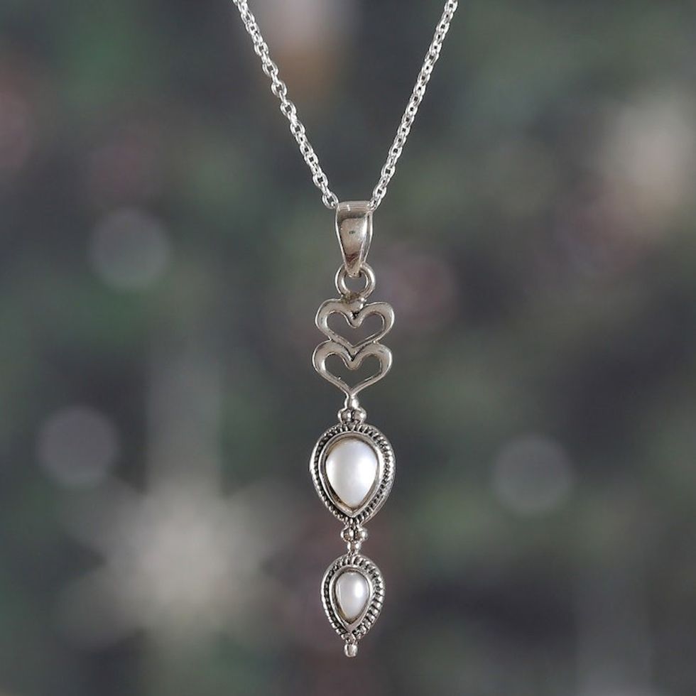 Classic Cream and Grey Cultured Pearl Heart Pendant Necklace 'Pearly Romance'