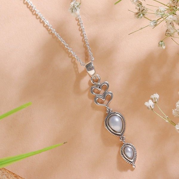 Alternate image for Classic Cream and Grey Cultured Pearl Heart Pendant Necklace Pearly Romance