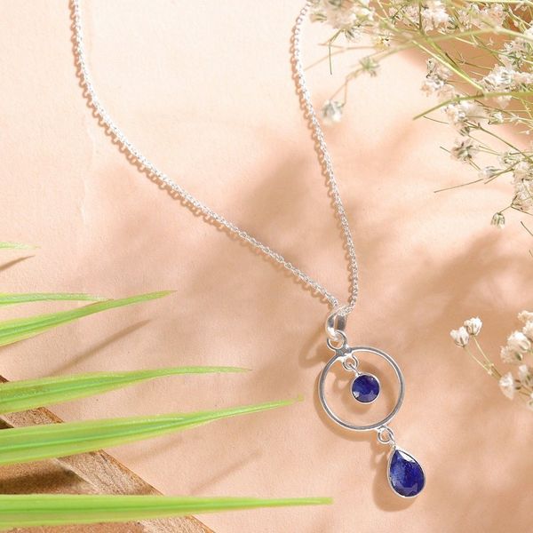 Alternate image for Avant-Garde Faceted 1-Carat Blue Quartz Pendant Necklace Elysian Blue
