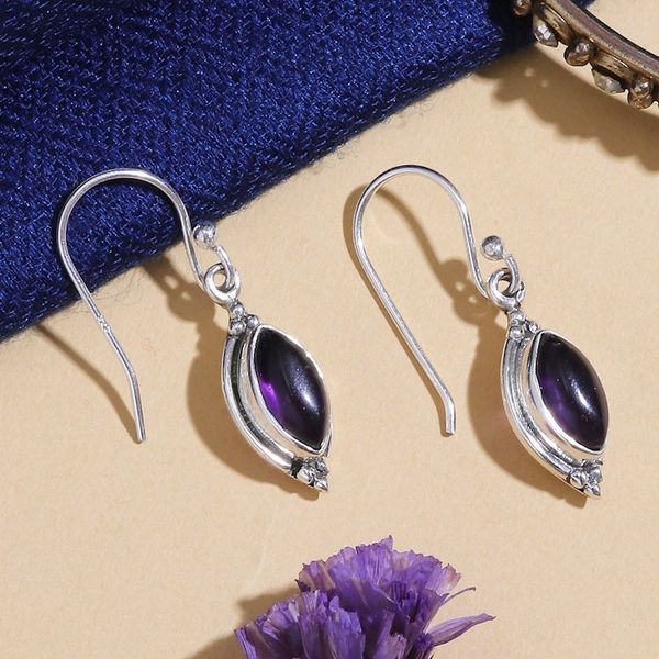 Alternate image for Silver Dangle Earrings with Marquise-Shaped Amethyst Stones Purple Flare