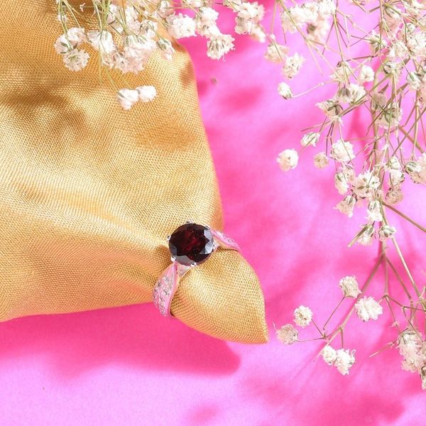 Alternate image for 2-Carat Garnet Solitaire Ring with Cubic Zirconia Jewels Passionate Glint