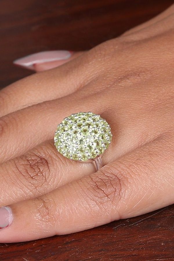 Alternate image for 1-Carat Natural Peridot Cluster Cocktail Ring Made in India Gleaming Forest