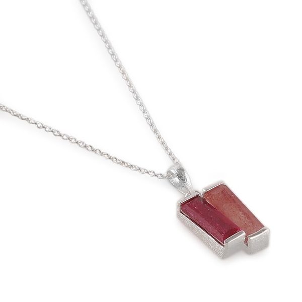 Alternate image for Avant Garde-Themed 1-Carat Ruby and Quartz Pendant Necklace Pink Dimensions