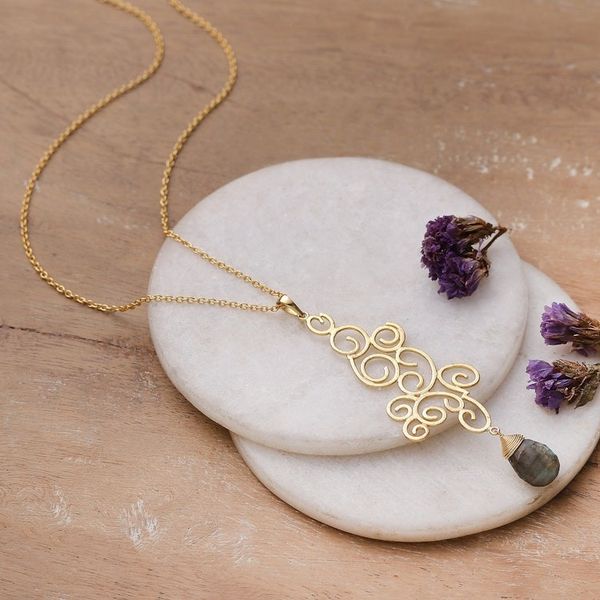 Alternate image for Vine-Themed 18k Gold-Plated Labradorite Pendant Necklace Arcadian Vines