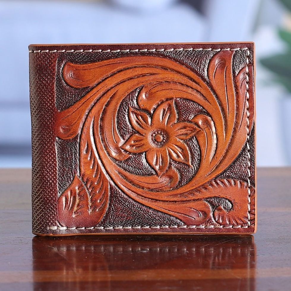 Hand-Tooled Bifold Leather Wallet with Floral and Leaf Motif 'Floral Swirls'