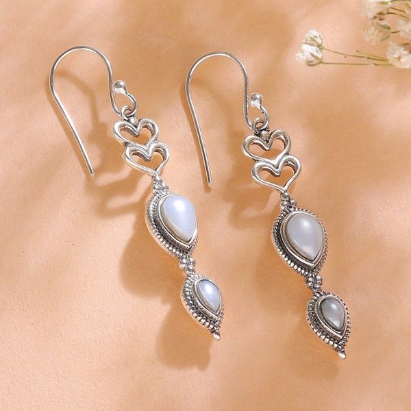 Alternate image for Natural Cream and Grey Cultured Pearl Heart Dangle Earrings Pearly Romance