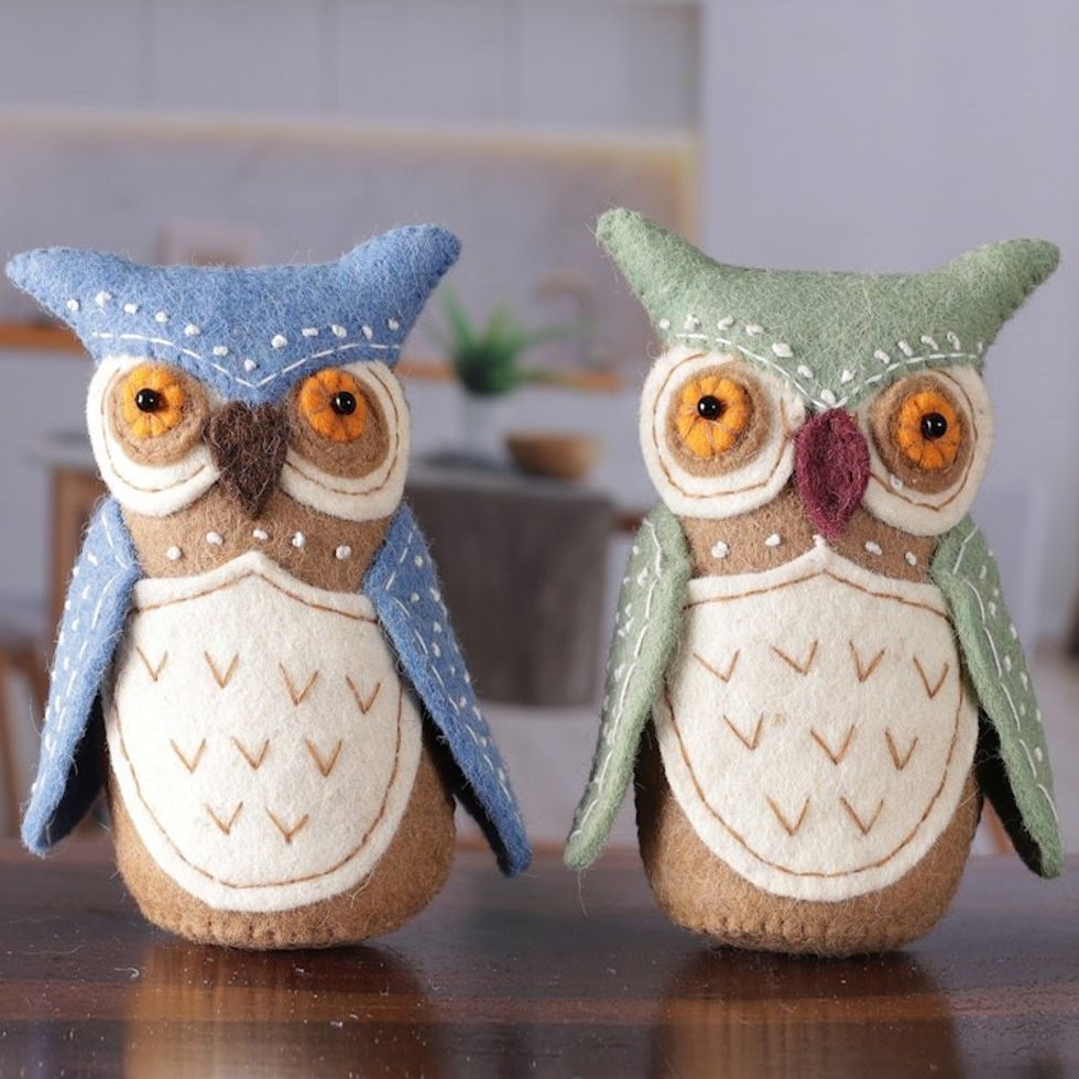 Set of 2 Owl-Themed Blue and Green Wool Felt Holiday Decor 'Holiday Hoot'
