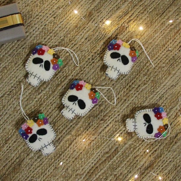 Alternate image for Set of 5 Skull and Flower-Themed Wool Felt Ornaments Life Death