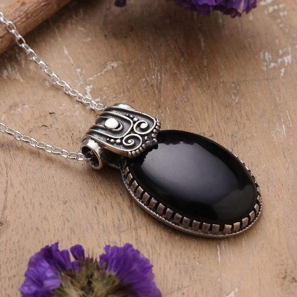 Alternate image for Polished Traditional Onyx Cabochon Pendant Necklace Regal Midnight