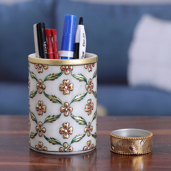Alternate image for Floral Mesh-Patterned Marble Pend Holder in Green and Golden Blooming Mesh