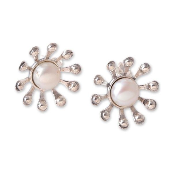 Alternate image for Star-Shaped Cream Cultured Pearl Button Earrings from India Ocean Celebrity