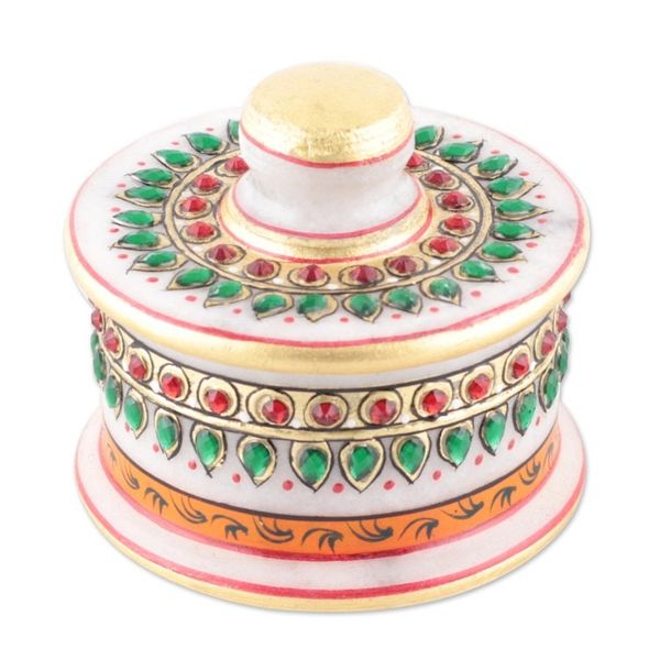 Alternate image for Green and Red Marble Tray and Covered Bowls 5 Pieces Gathering at the Palace