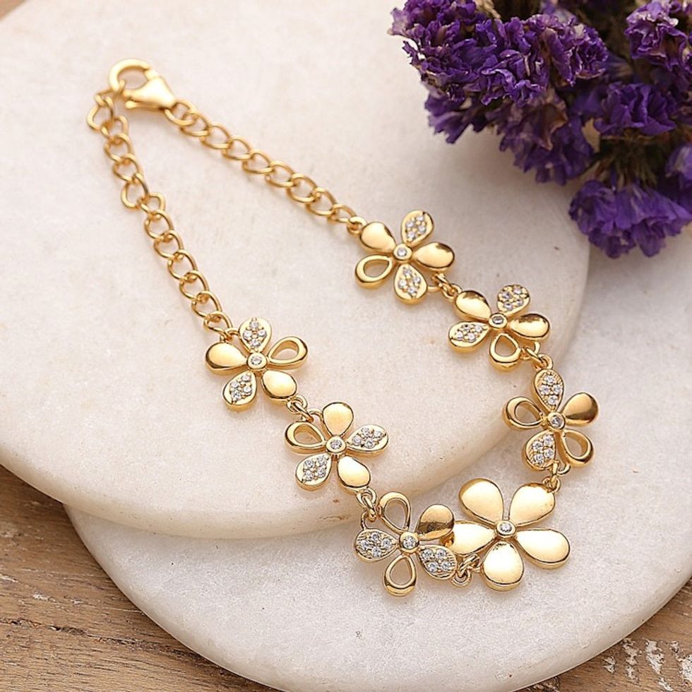 Floral 22k Gold-Plated Link Bracelet in a High Polish Finish 'Golden Blossoms'