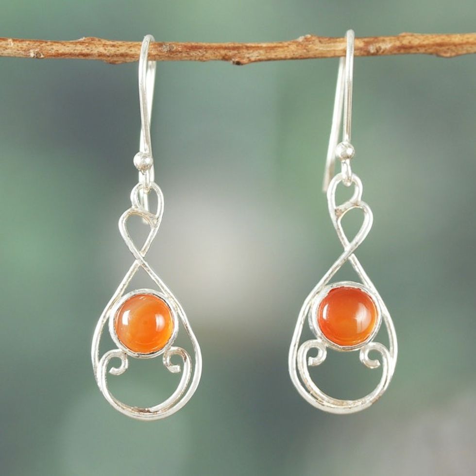 Classic High-Polished Natural Carnelian Dangle Earrings 'Orange Interlace'