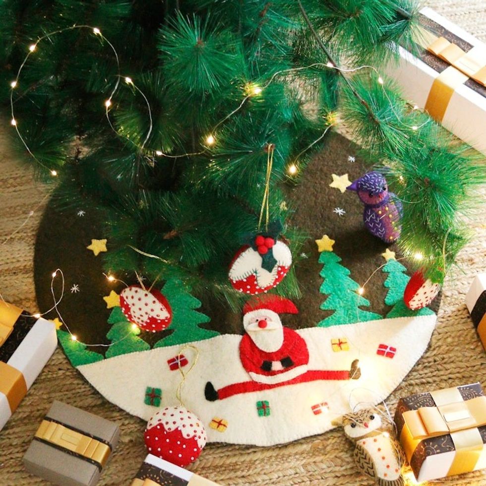 Handcrafted Santa-Themed Wool Felt Tree Skirt from India 'Playful Santa'