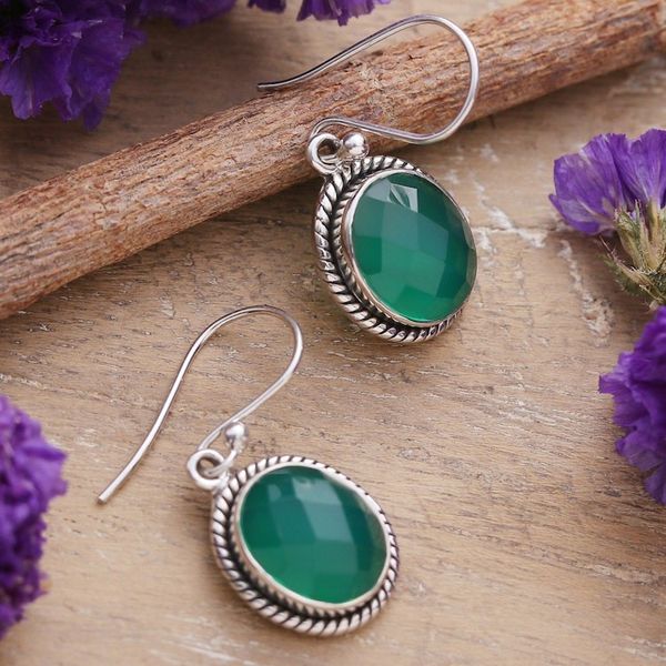 Alternate image for Ten-Carat Checkerboard Green Onyx Dangle Earrings from India Abundance Call