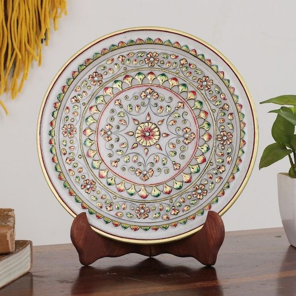 Alternate image for Floral and Leafy Red and Green Marble Decorative Plate Marvels of Spring