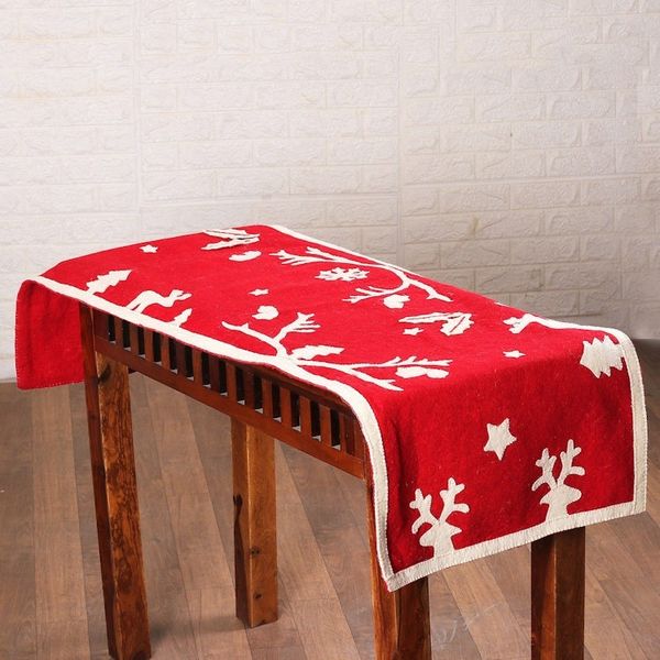 Alternate image for Handmade Applique Wool Felt Christmas Table Runner in Red Red Holidays