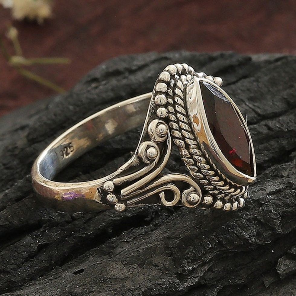 Natural One-Carat Garnet Single Stone Ring from India 'Passionate Luxury'