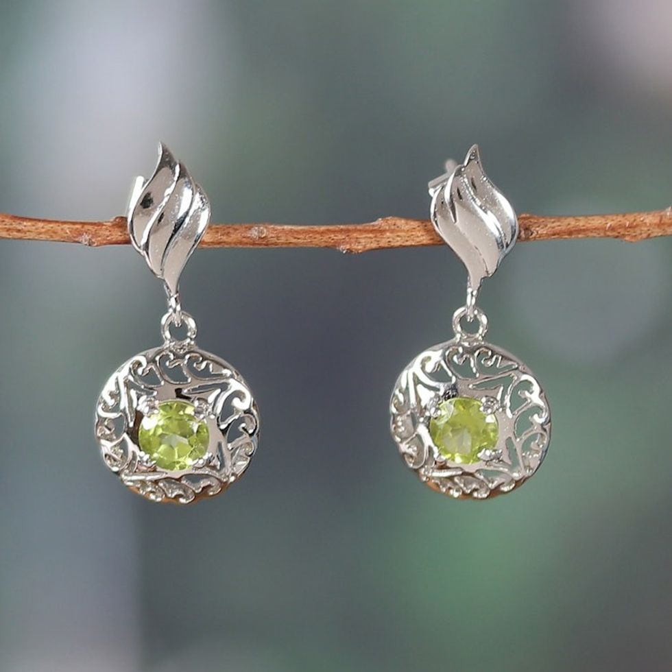 Rhodium-Plated Dangle Earrings with One-Carat Peridot Gems 'Green Swirl'