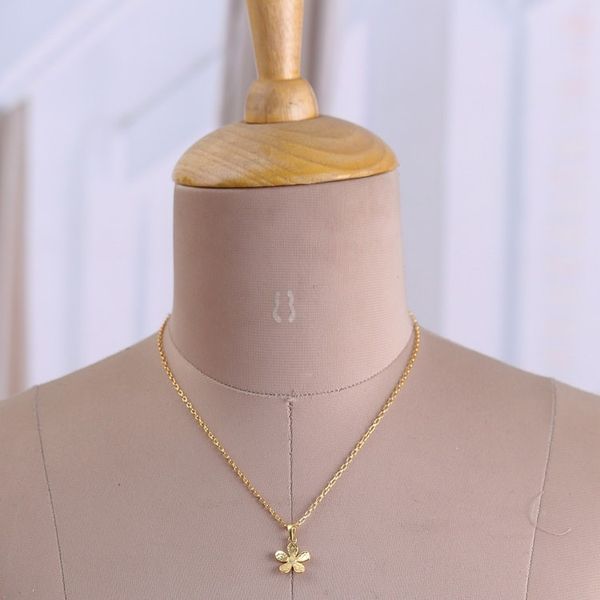 Alternate image for High-Polished 22k Gold-Plated Necklace with Floral Pendant Triumphal Petals