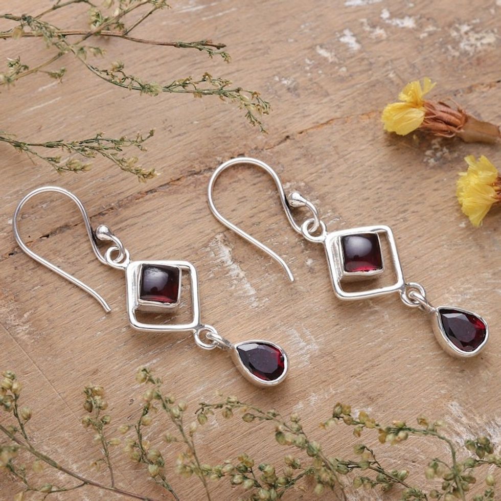 One-Carat Natural Garnet Sterling Silver Dangle Earrings 'Duchess' Passion'