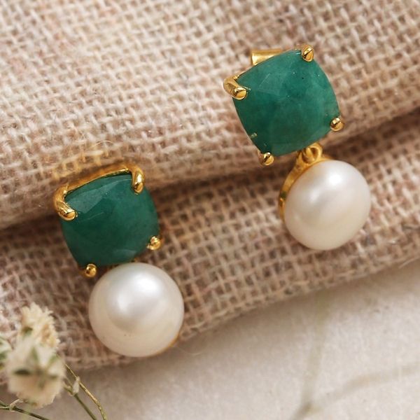 Alternate image for Gold-Plated Cultured Pearl and Green Beryl Dangle Earrings Blissful Dreams