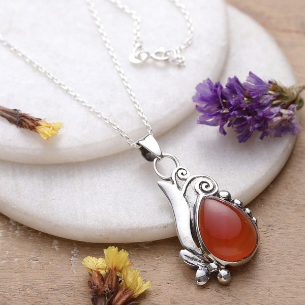 Alternate image for Classic Polished Sterling Silver Carnelian Pendant Necklace Grand Sunset