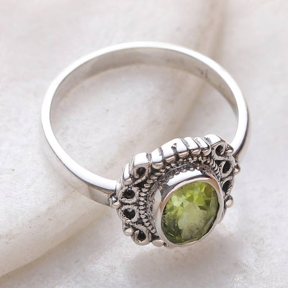 Classic Natural One-Carat Peridot Single Stone Cocktail Ring 'Gleaming Luck'