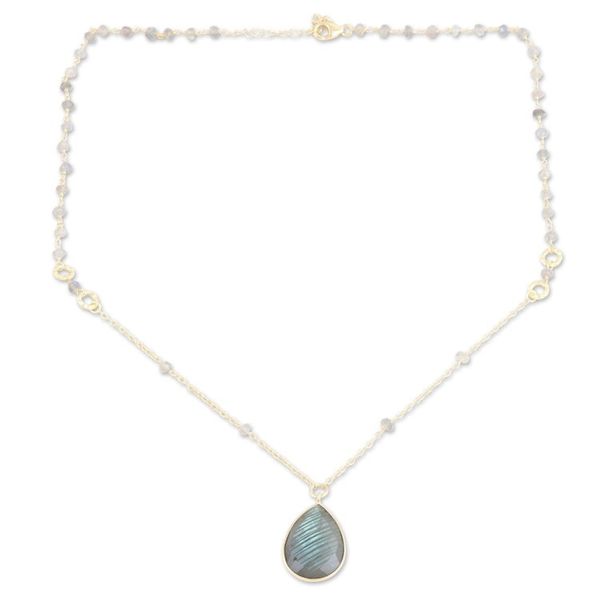 Alternate image for 18k Gold-Plated Pendant Necklace with Labradorite Gemstones Evening Glitter