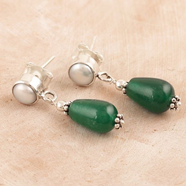 Alternate image for Polished Dangle Earrings with Cream Pearls and Green Onyx Feminine Intellect